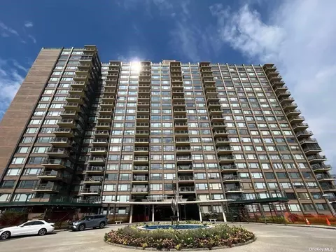 166-25 Powells Cove Blvd #4D, New York, NY 11357
