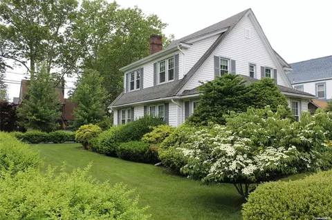 11 Brookwold Ave, Baldwin, NY 11510 photo 1