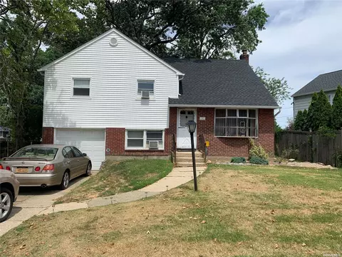1 Edgewood, Plainview, NY 11803 photo 1