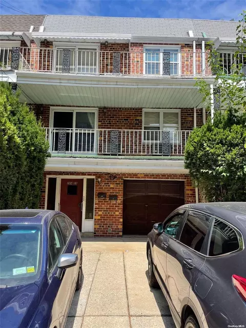 164-23 Highland Ave, NY 11432