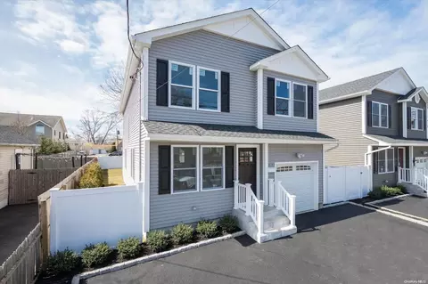 970 Merrick Ave, Merrick, NY 11566