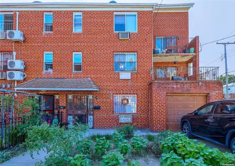 4704 Burling St, Flushing, NY 11355 photo 1