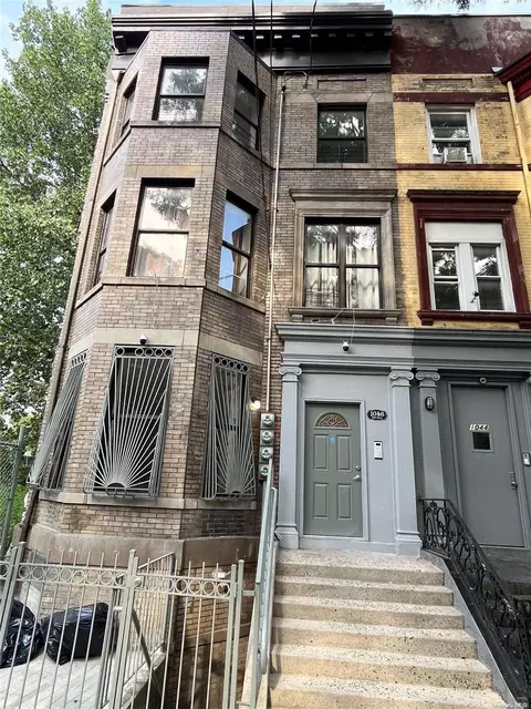 1046 Faile St #1046C, New York, NY 10459