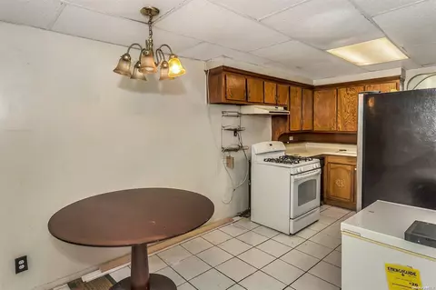1204 E 84th St, Brooklyn, NY 11236 photo 5