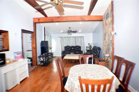 196 Longfellow Dr, Mastic Beach, NY 11951 photo 1