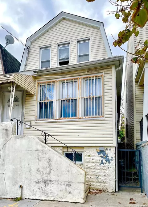 32-48 108th St, NY 11369