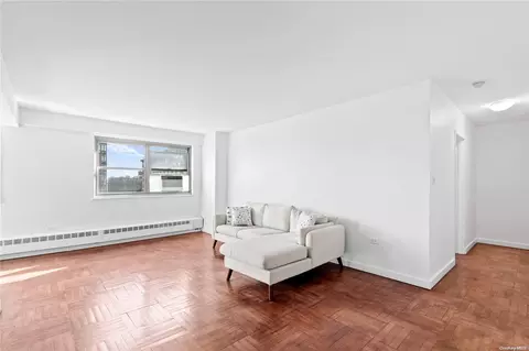 195 Adams #10E, Brooklyn, NY 11201