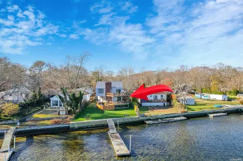 109 Overlook Dr, Mastic, NY 11950 photo 1