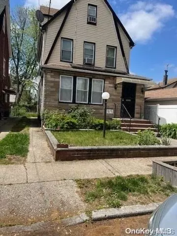 116-12 198th St, New York, NY 11412