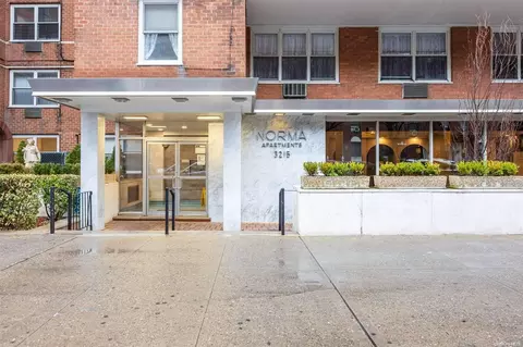 3215 Avenue H #10H, Brooklyn, NY 11210