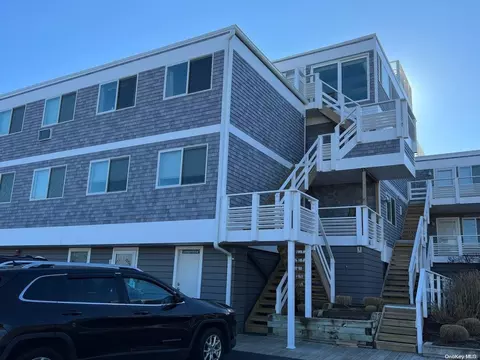 539 Dune Rd #16, Westhampton Beach, NY 11978