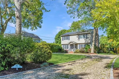 42 Jessup Ave, Quogue, NY 11959