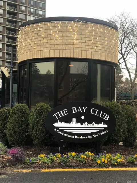 TW0 Bay Club Drive #4H, New York, NY 11360