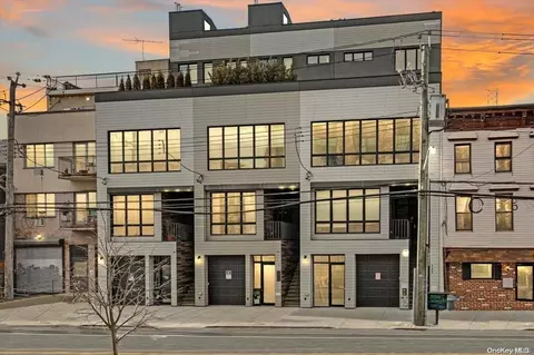 430 Van Brunt St, Brooklyn, NY 11231