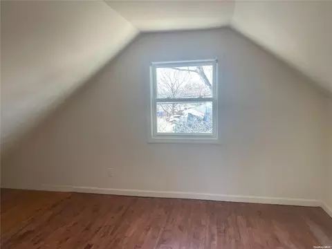 21 E Walnut St, Central Islip, NY 11722 photo 11