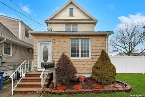 101-19 159th Ave, NY 11414