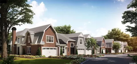 236 Coach Dr #57, Huntington, NY 11743