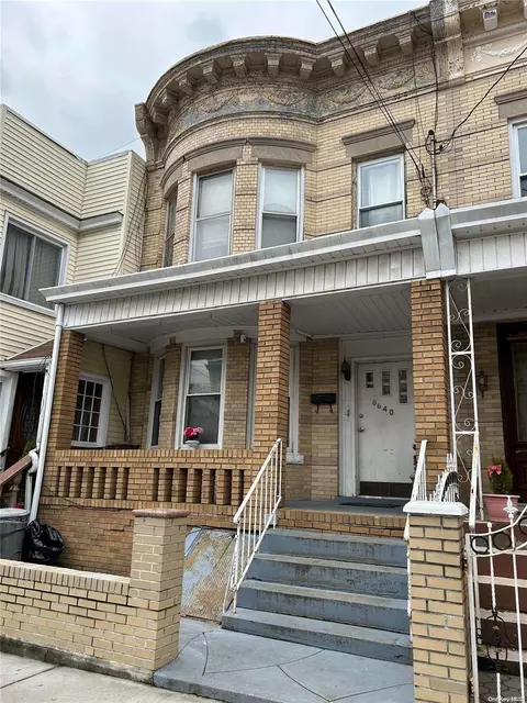 86-40 80th St, New York, NY 11421