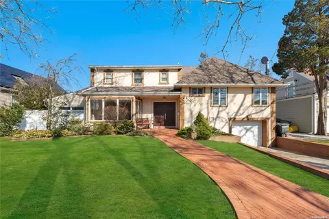 566 Norman Way, Woodmere, NY 11598