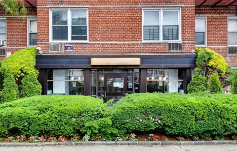 720 E 31 St #3H, Brooklyn, NY 11210