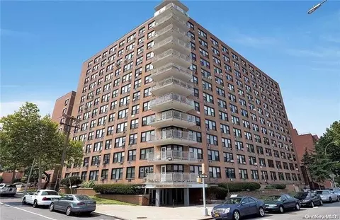 3121 Middletown Rd #7B, New York, NY 10461