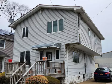 647 Jennings Ave, West Hempstead, NY 11552