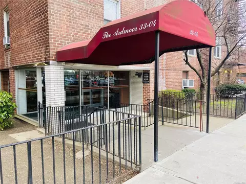 33-04 93rd St #5N, Jackson Heights, NY 11372