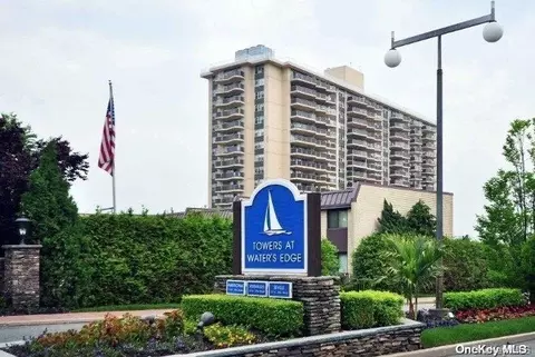 18-15 215th St #5C, New York, NY 11360