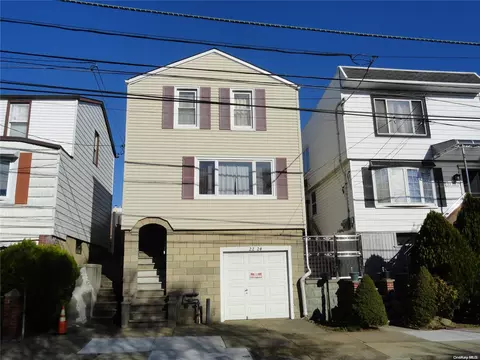 22-24 48th St, Astoria, NY 11105