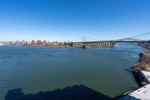 25-40 Shore Blvd #12O, New York, NY 11102
