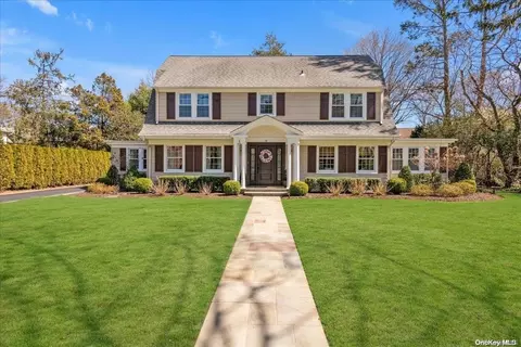 147 Hampton Rd, Garden City, NY 11530