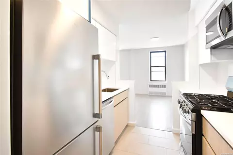 53-11 W 90th Street St W #7F, New York, NY 10024