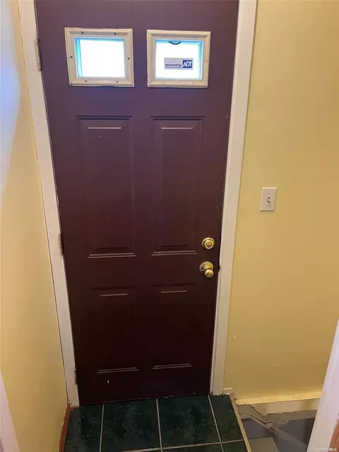 156 Juanita Ave, Freeport, NY 11520 photo 12