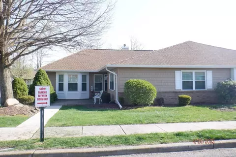 80 Theodore Dr #80, Coram, NY 11727