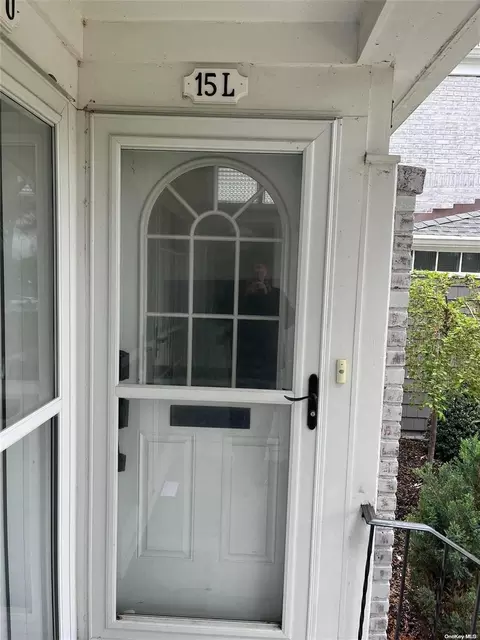 15 Glen Keith Rd #15L, Glen Cove, NY 11542