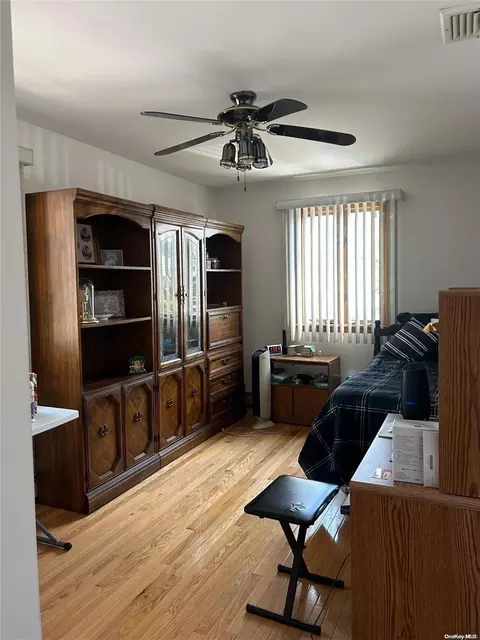 24-44 163rd St, New York, NY 11357 photo 21