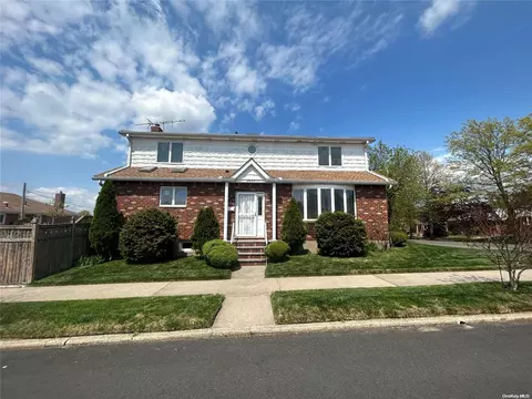 24-44 163rd St, New York, NY 11357 photo 23