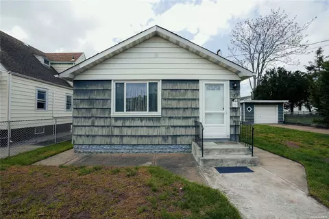 53 Savoy Ave, Elmont, NY 11003