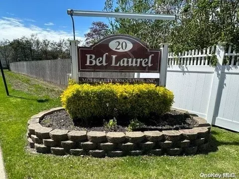 20 Laurel Ave #39, East Islip, NY 11730