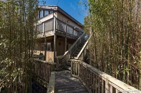 50 Clipper Roadway, Ocean Beach, NY 11770