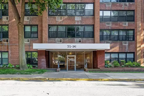 75-36 Bell Blvd #6H, Oakland Gardens, NY 11364