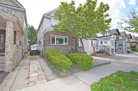 104-56 110th St, South Richmond Hill, NY 11419