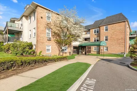 570 Broadway #A30, Lynbrook, NY 11563