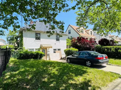238-39 149th Ave, NY 11422