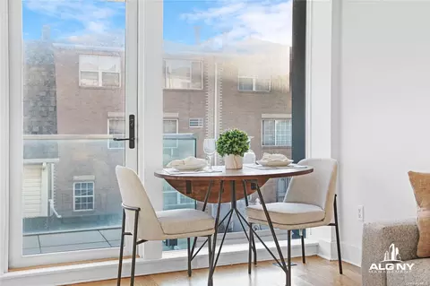 163 Beach 96th St #2C, Far Rockaway, NY 11693