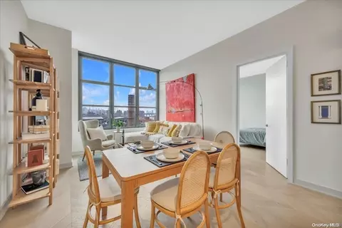 180 Front St #8B, Brooklyn, NY 11201