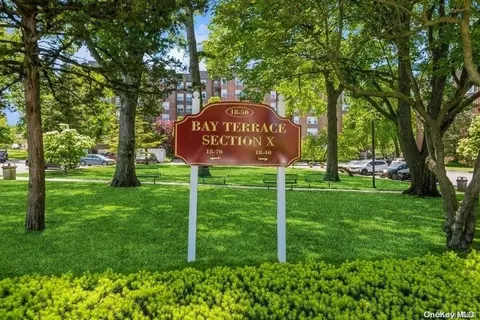 18-50 211 St #2G, Bayside, NY 11360