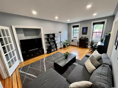 160-15 Powells Cove Blvd #A103, New York, NY 11357