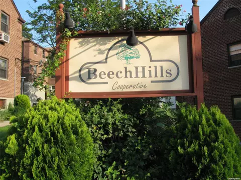 245-49 62nd Ave #UPPER, Douglaston, NY 11362