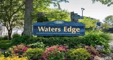 116 Westend Ave #19, Freeport, NY 11520